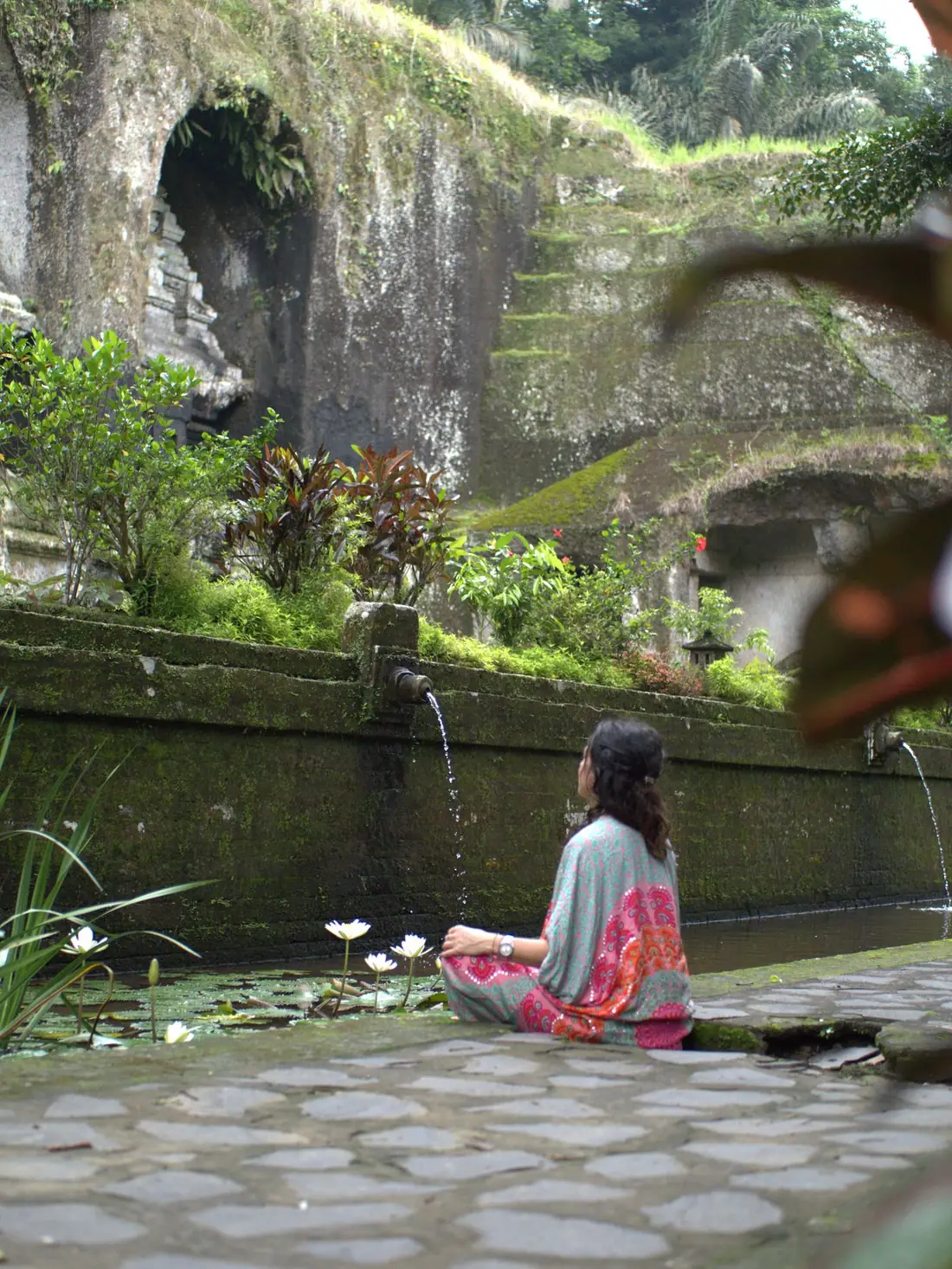 Alexandra au temple-eau de Tirta Empul